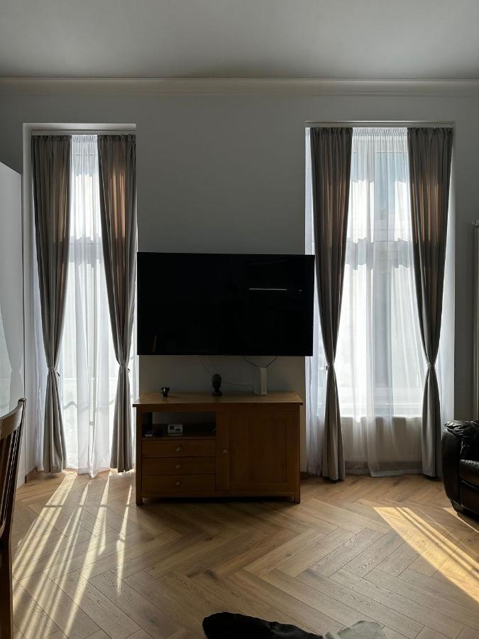 Apartamento Oyster Flat Victoriei Bucarest Exterior foto